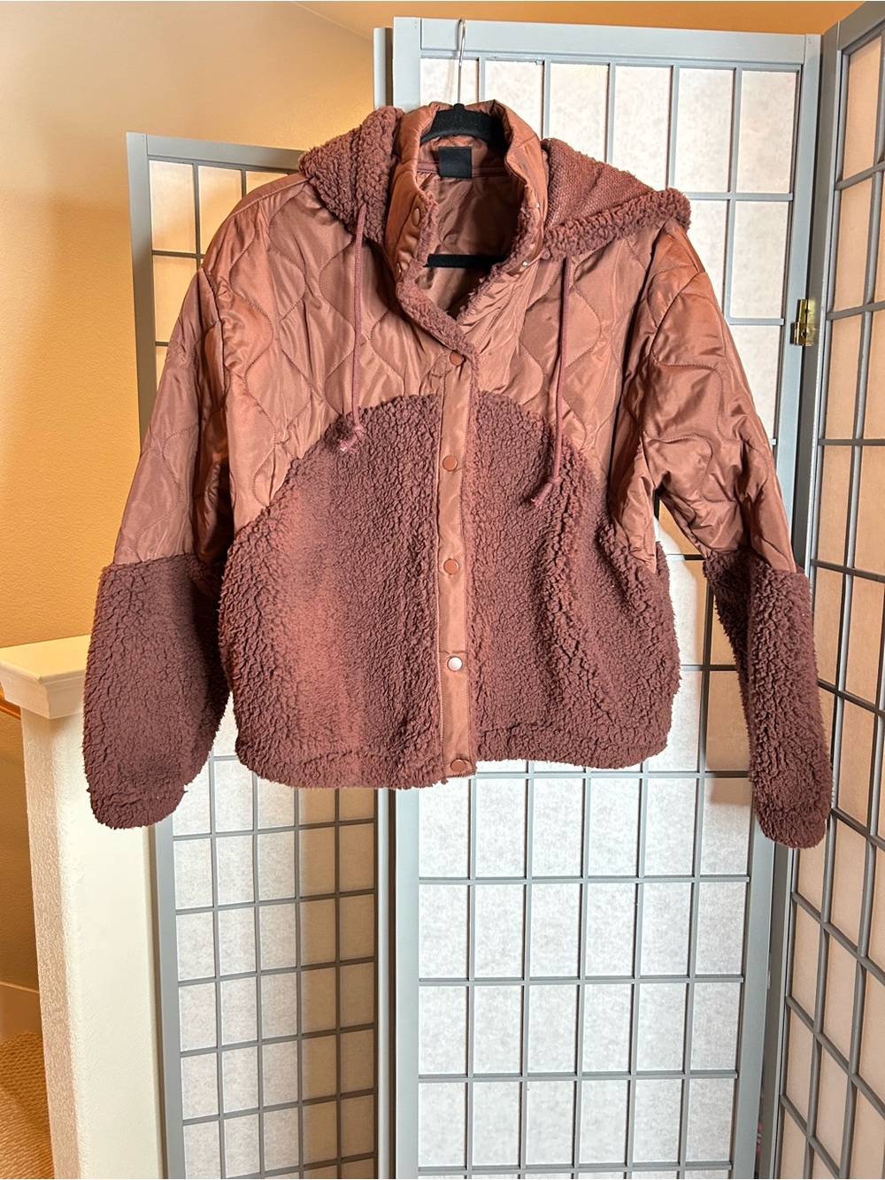 PacSun Quilted Sherpa Hooded Jacket in Brown - Picture 1 of 4